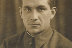 Александр Абрамович Фин (1908-1944) - сын Ревекки Лясс.