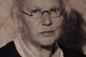 Елена (Геня Лясс) Мицкун. 1948.