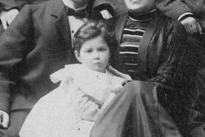 Ревека Лясс с мужем Абрамом Финном и дочерью Люсей.