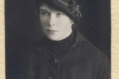 Лидия Савельевна Лясс. Около 1914 г.